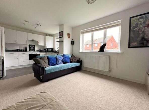 Lounge/Kitchen
