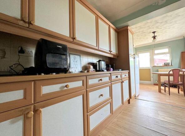 Kitchen/Breakfast Room
