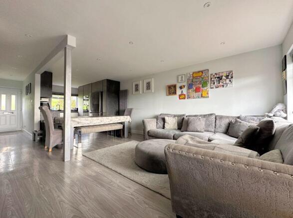 Lounge/Diner/Kitchen