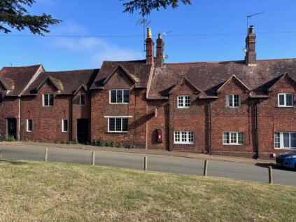 Main Street, Little Brington, NN7 4HS