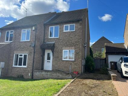 Spencer Road, Long Buckby, NN6 7YP