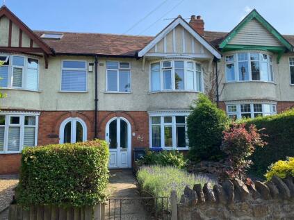 Weedon Road, St James, NN5 5DA