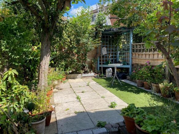 GARDEN