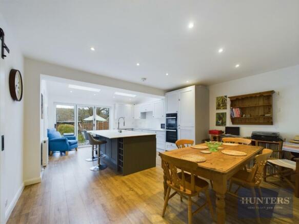 Kitchen/Dining Room