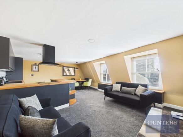 Kitchen / Living Room