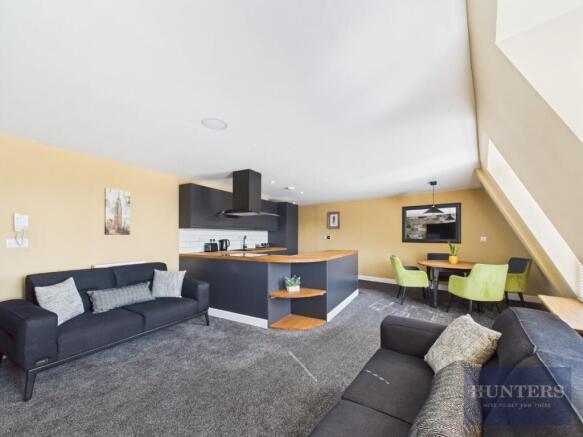 Kitchen / Living Room