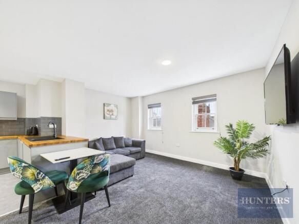 Kitchen / Living Room