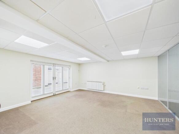 Office Room To Let