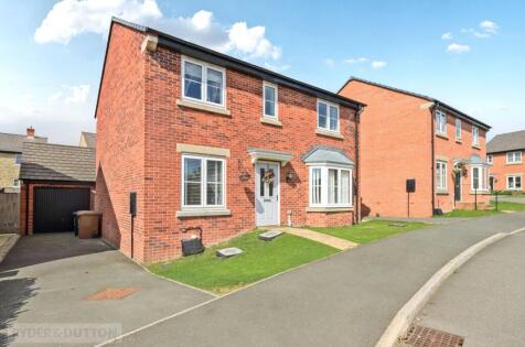 Hawthorn Drive, Glossop, Derbyshire, SK13