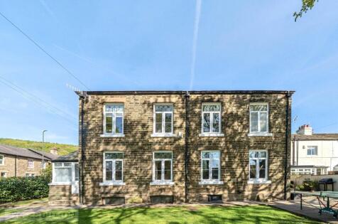 Sheffield Road, Glossop, Derbyshire, SK13