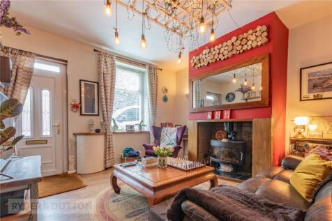 Hadfield Road, Hadfield, Glossop, Derbyshire, SK13