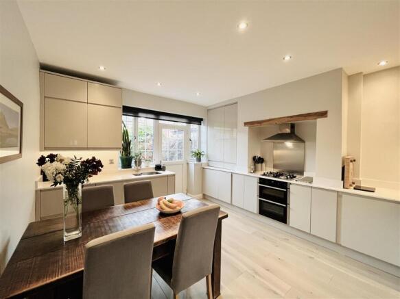 Dining Kitchen