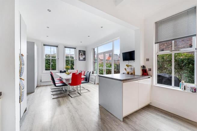 Dining Kitchen