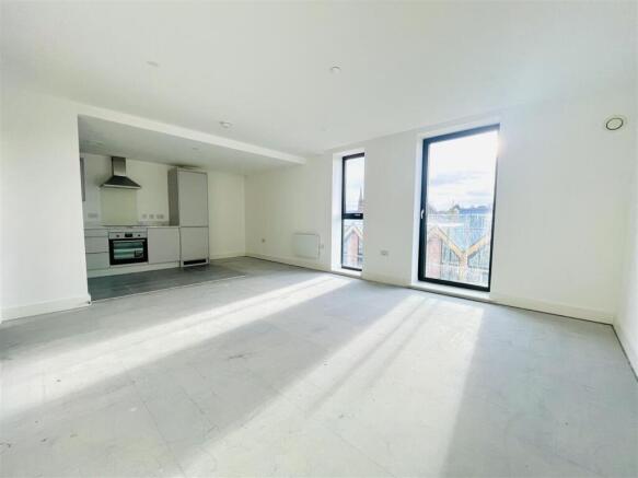 Live In Dining Kitchen