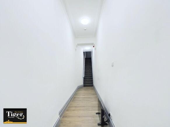 CAM02176G0-PR0391...