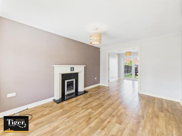 CAM03440G0-PR0371...