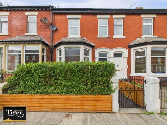 CAM03440G0-PR0372...