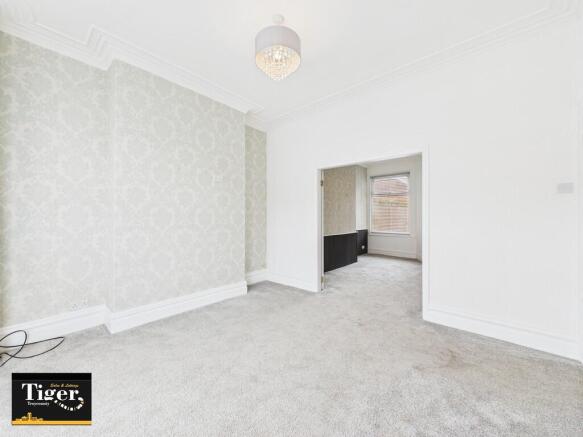 CAM03440G0-PR0372...