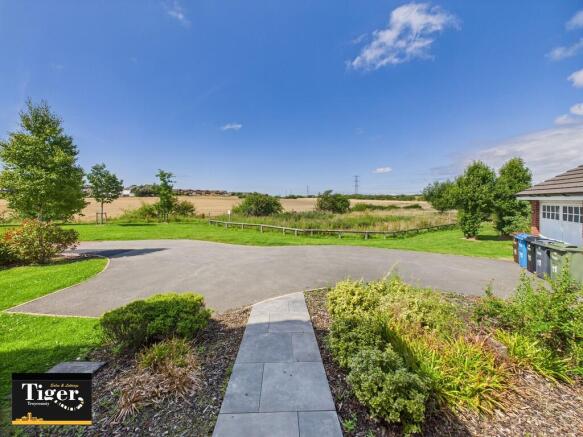 CAM03440G0-PR0373...