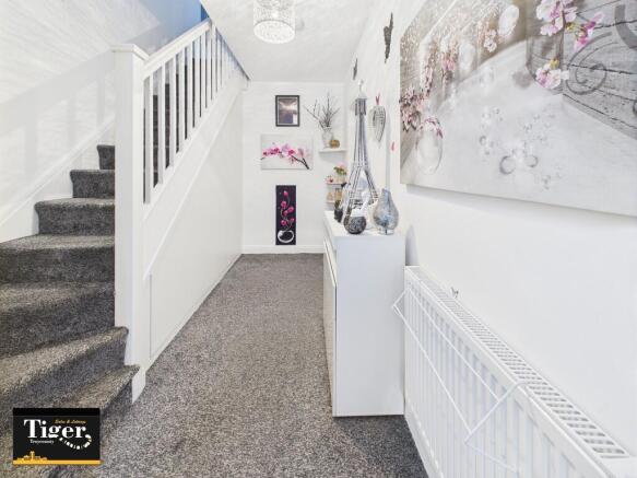 CAM02176G0-PR0653...