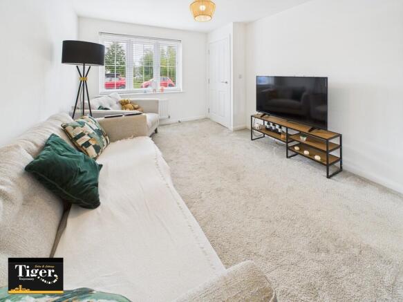 CAM02176G0-PR0684...