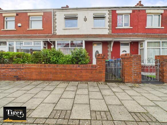 CAM02176G0-PR0690...