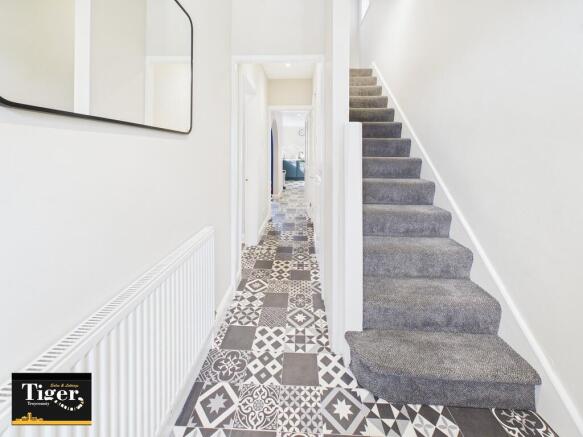 CAM02176G0-PR0716...