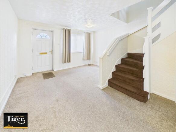 CAM02176G0-PR0739...