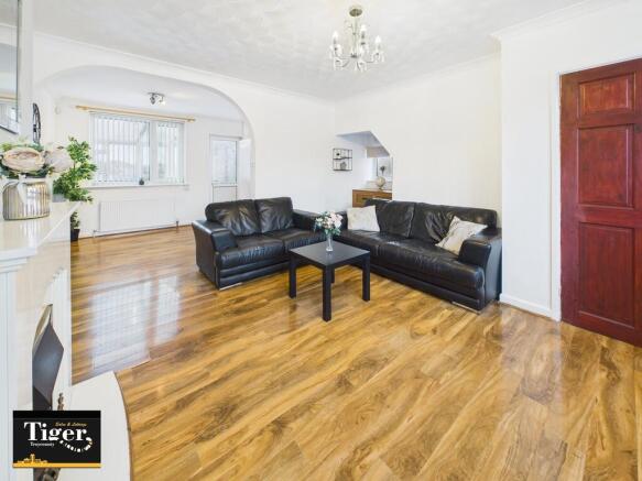 CAM02176G0-PR0769...