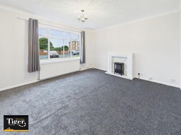 CAM02176G0-PR0774...