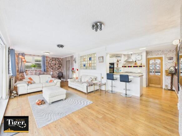 CAM03440G0-PR0502...