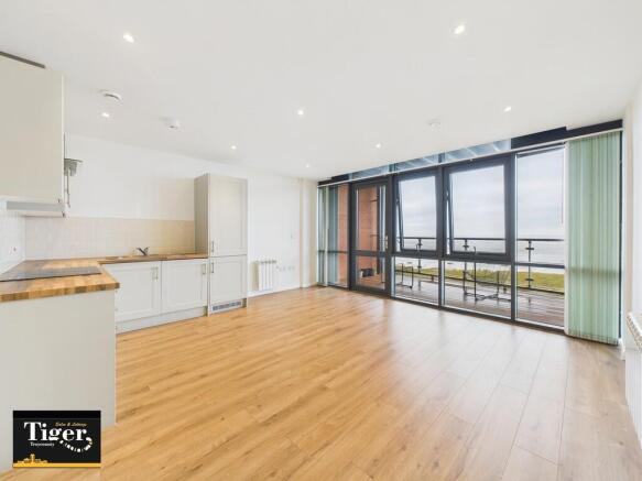 CAM03440G0-PR0508...