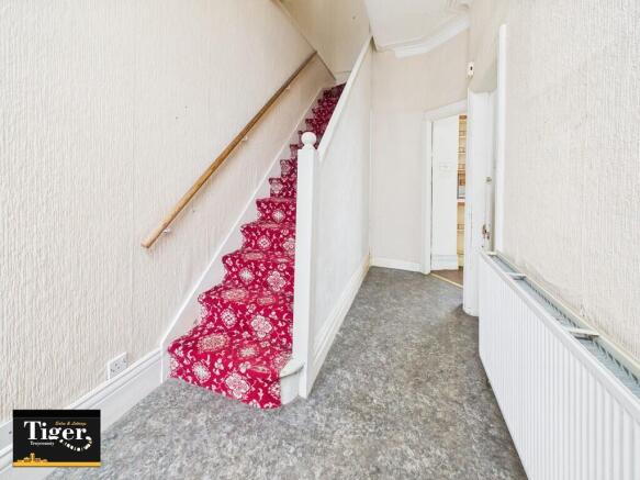 CAM02176G0-PR0811...