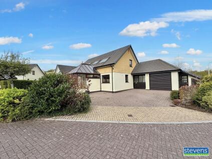 Curlew Close, Okehampton, Devon, EX20
