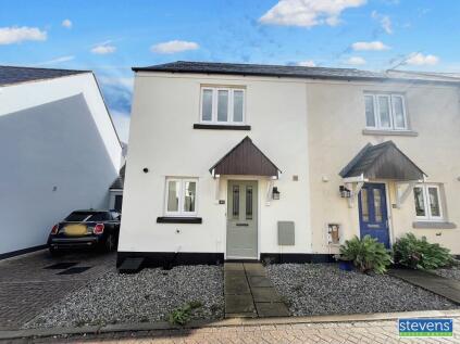 Strawberry Fields, North Tawton, Devon, EX20