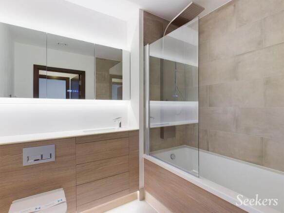 Main bathroom