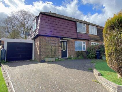 Irvine Road, Higham