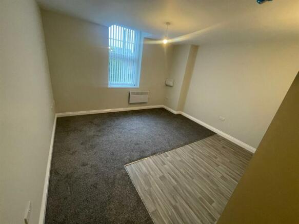 1st Floor - Middle flat (2).jpeg