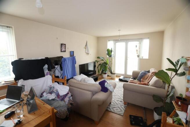 Lounge front.JPG
