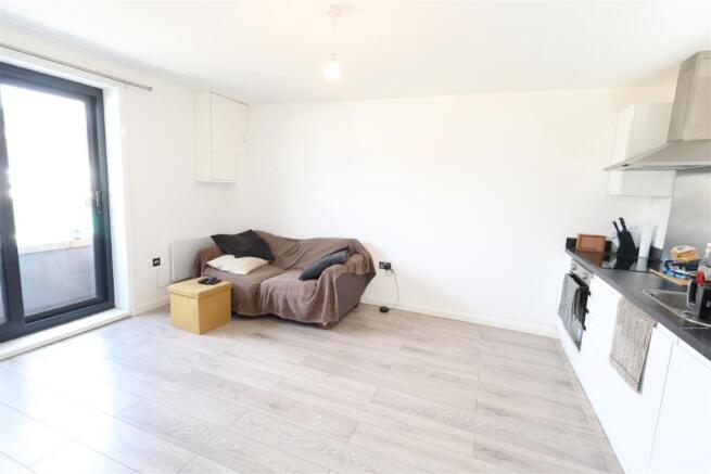 Living/Kitchen area #2