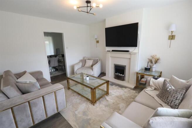 Living area #2