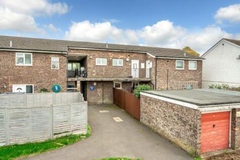 Wootton Drive, Hemel Hempstead, HP2