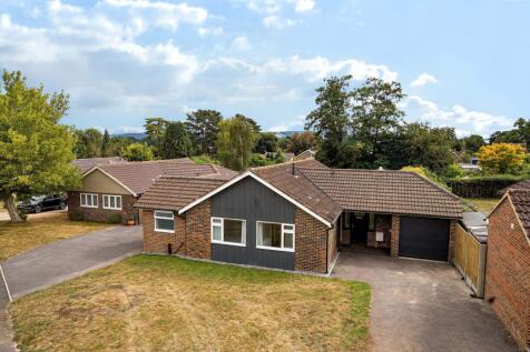 Elmleigh, Midhurst, GU29