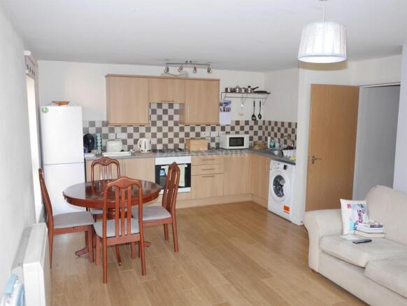 Lounge/Dining Room/Kitchen