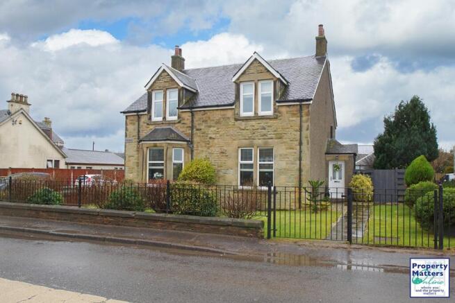 4 Bedroom Detached Villa