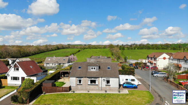 5 Bedroom Detached for Sale