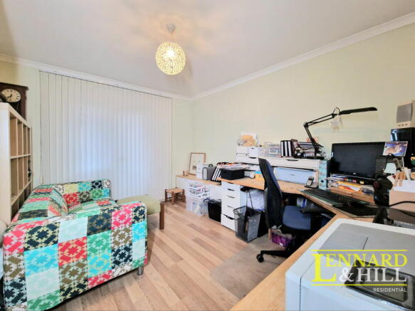 Photo 3