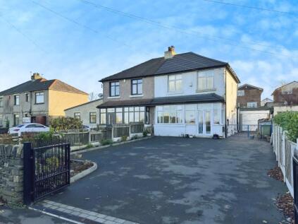 Whitehall Road, Wyke, BD12