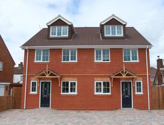 6 Windsor Rd Farnborough (11).JPG