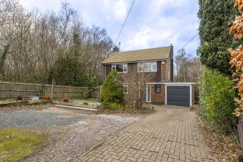 Snatts Road, Uckfield